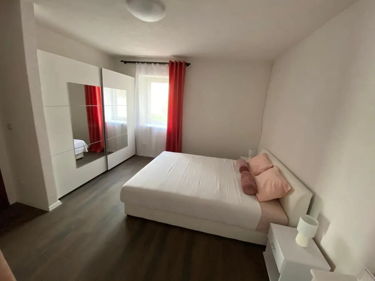 Villa Magia Sul Mare 佩特坎内 0*,